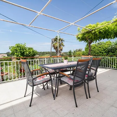 Apartment With A Parking Space Rab - 17684