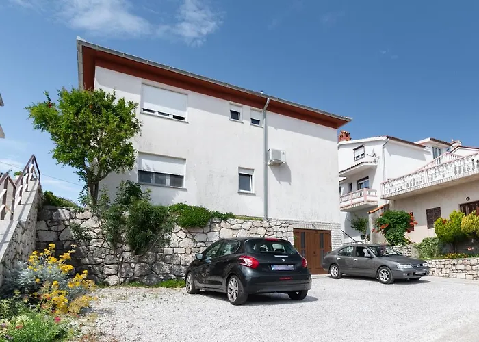 With Parking Space Rab - 17684 Daire *